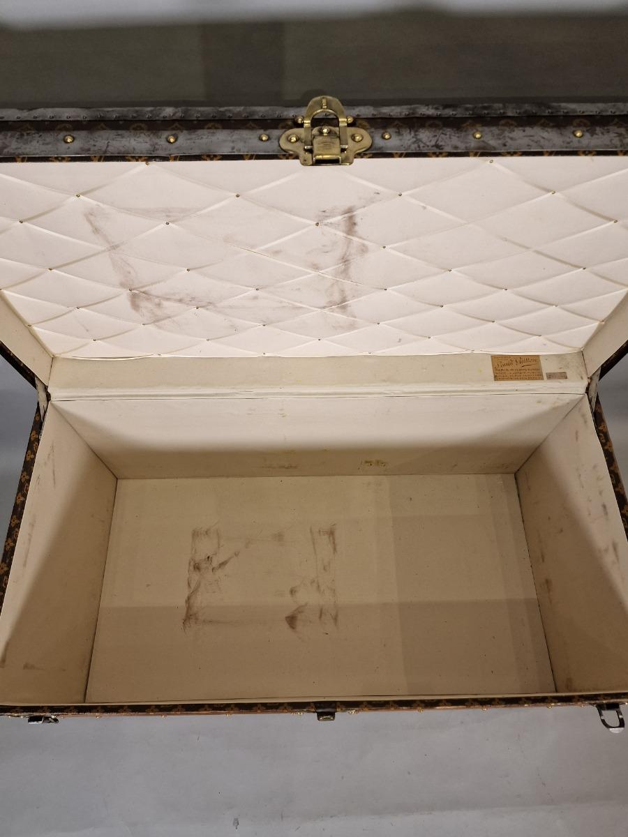The always chic Alzer trunk coffee table : r/Louisvuitton