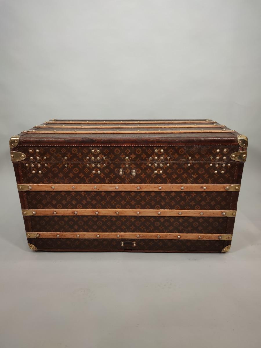 Louis Vuitton courrier trunk - Des Voyages - Recent Added Items - European  ANTIQUES & DECORATIVE