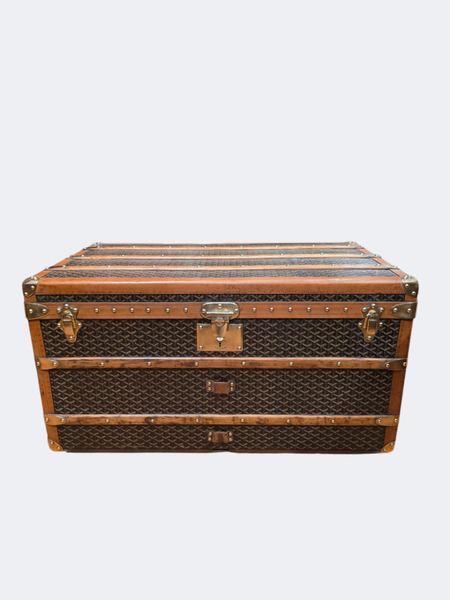 Goyard courrier trunk