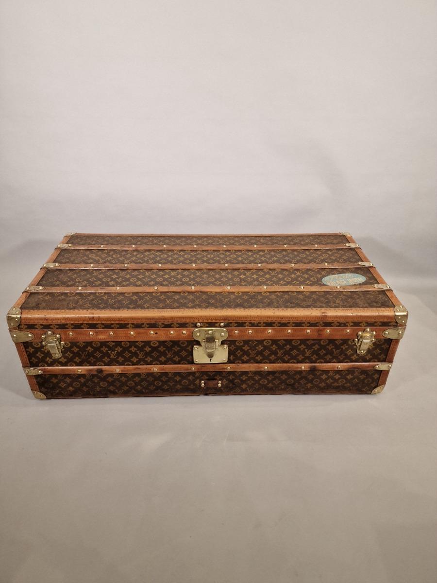 Louis Vuitton cabine trunk
