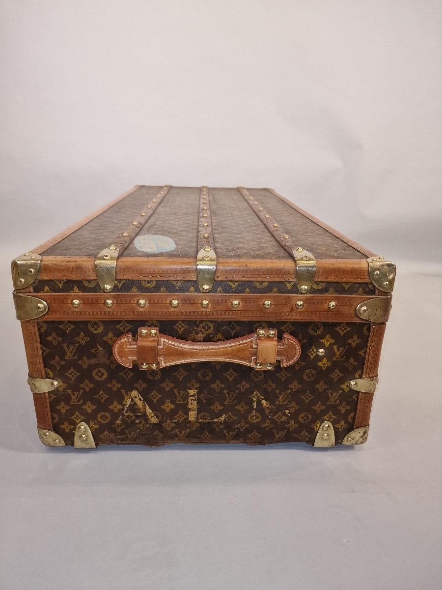 Louis Vuitton cabine trunk