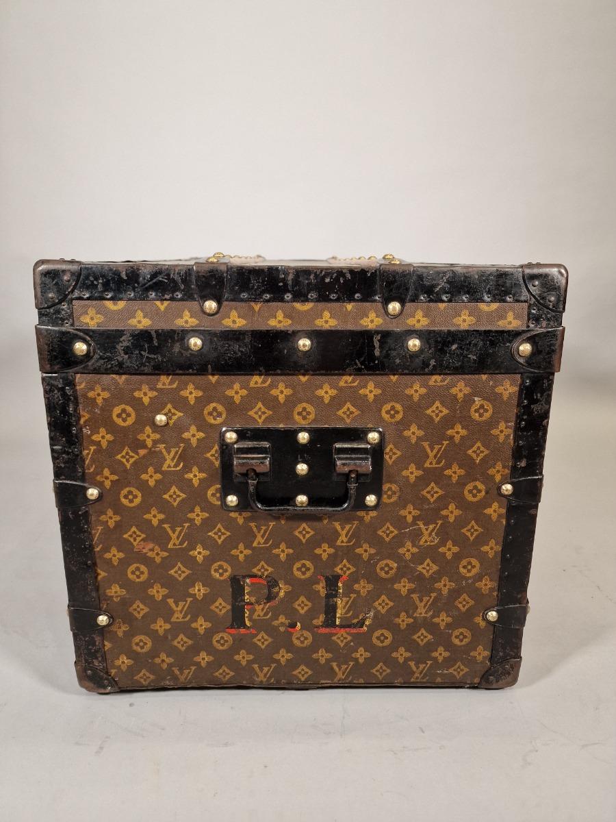 Louis Vuitton courrier trunk upsidedown