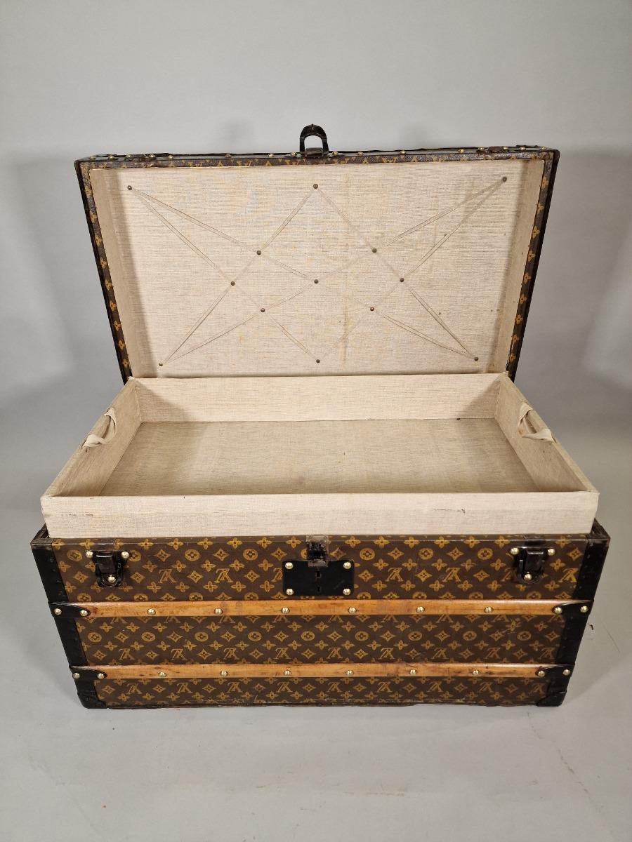 Louis Vuitton courrier trunk upsidedown