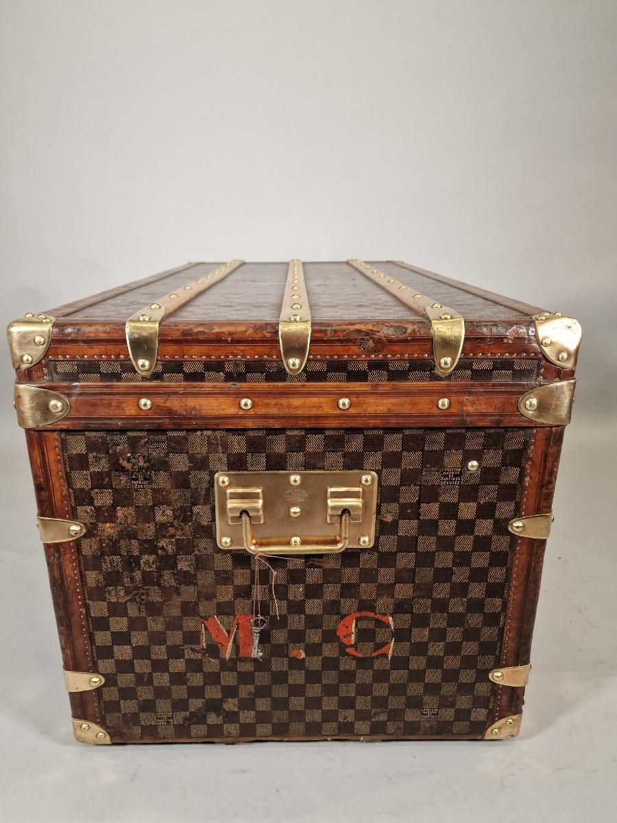 Louis Vuitton Damier trunk