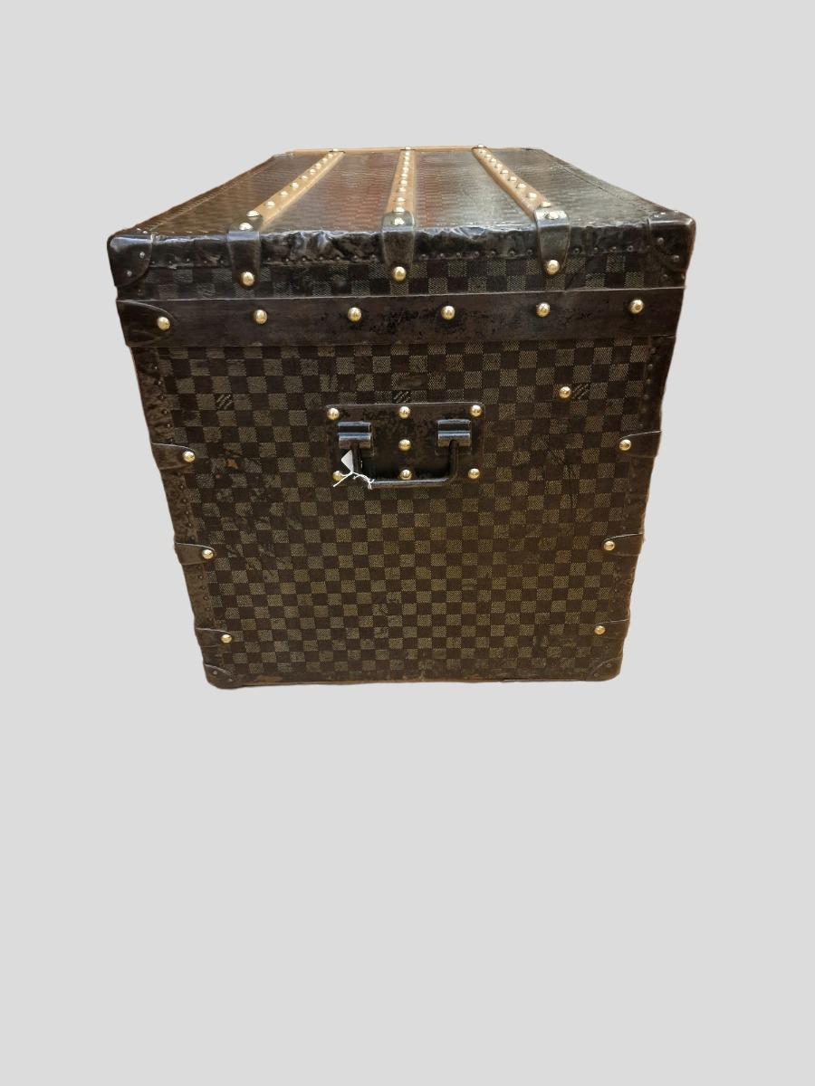 Louis Vuitton trunk 1888