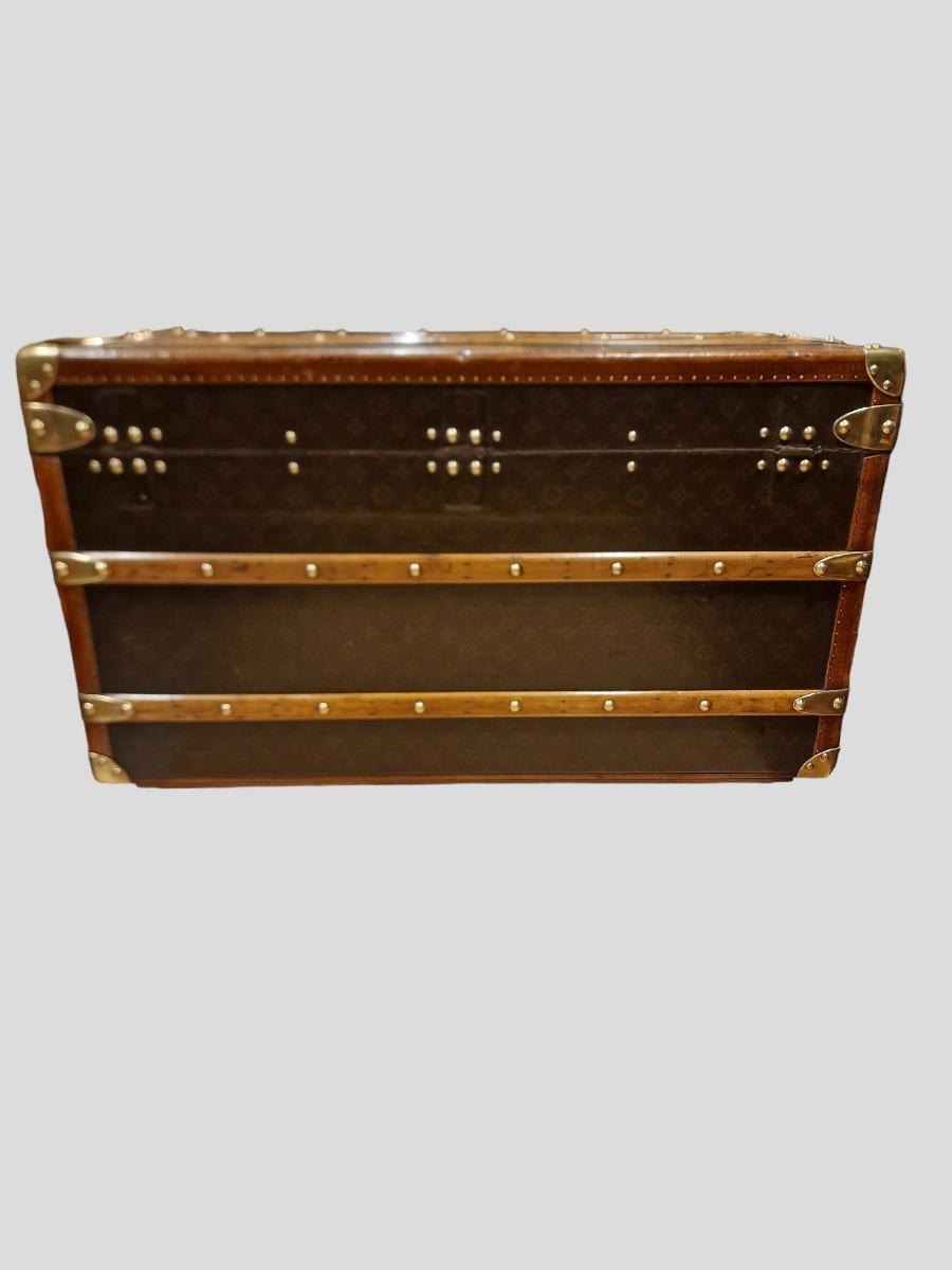 LV trunk coffee table 